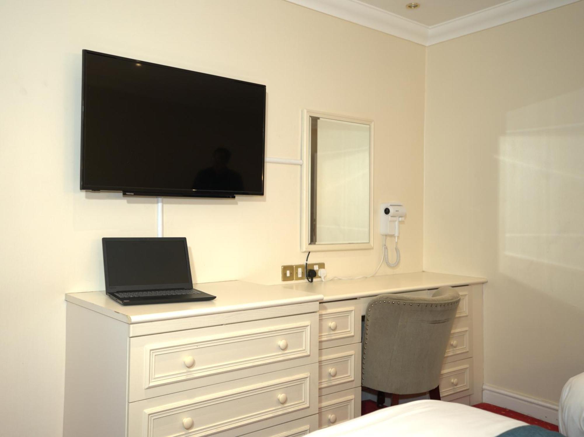 Consort Hotel Rotherham Exterior photo